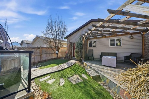 37 Elgin Meadows Manor Se, Calgary, AB 