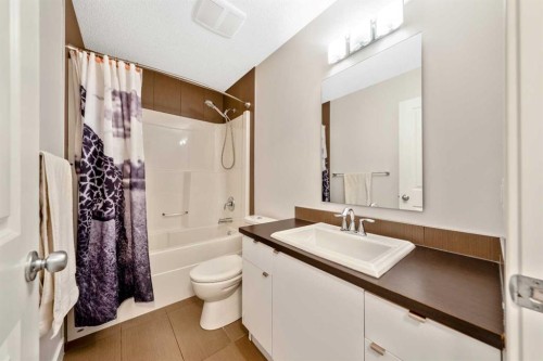 114 Elgin Meadows Way Se, Calgary, AB 