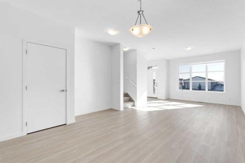733 South Point Gate Sw, Airdrie, AB - Indoor