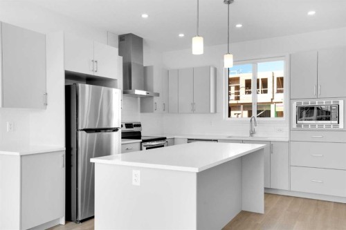733 South Point Gate Sw, Airdrie, AB - Indoor Photo Showing Kitchen With Stainless Steel Kitchen With Upgraded Kitchen