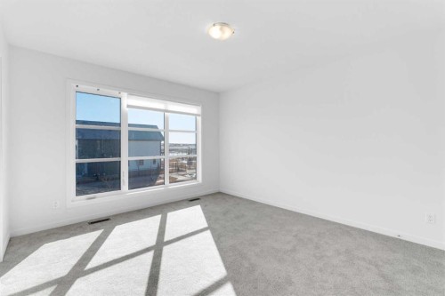 733 South Point Gate Sw, Airdrie, AB - Indoor Photo Showing Other Room