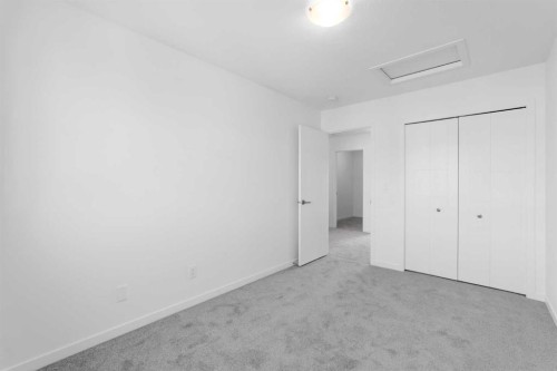 733 South Point Gate Sw, Airdrie, AB - Indoor Photo Showing Other Room
