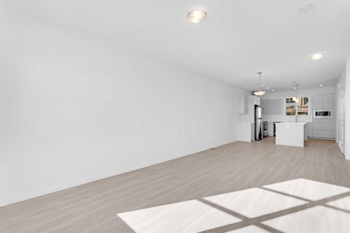 733 South Point Gate Sw, Airdrie, AB - Indoor