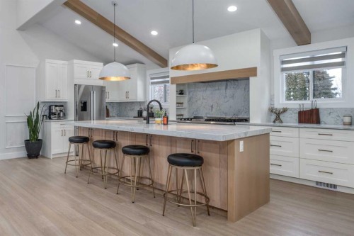 168 Oakside Circle, Calgary, AB - Indoor Photo Showing Kitchen With Upgraded Kitchen