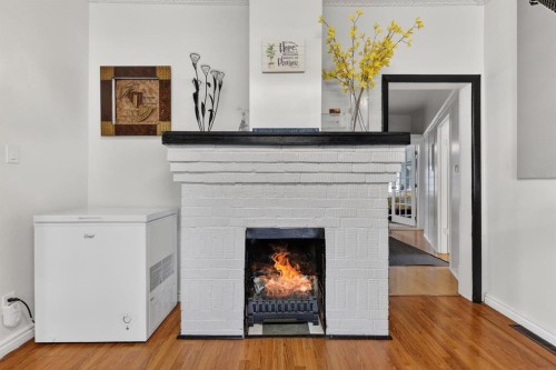 2130 20 Avenue, Bowden, AB - Indoor With Fireplace