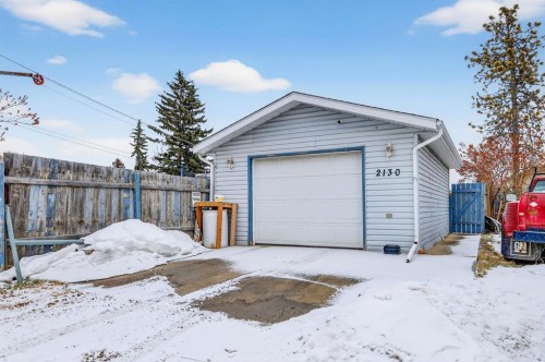 2130 20 Avenue, Bowden, AB - Outdoor