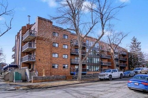 105-659 4 Avenue Ne, Calgary, AB - Outdoor With Balcony