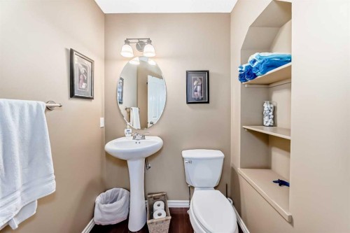 41 Kincora Drive Nw, Calgary, AB - Indoor Photo Showing Bathroom