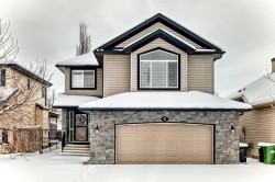41 Kincora Drive NW Calgary, AB T3R 1L2