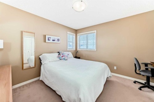 41 Kincora Drive Nw, Calgary, AB - Indoor Photo Showing Bedroom