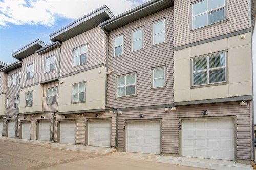122 Spring Creek Common Sw, Calgary, AB - Outdoor With Exterior