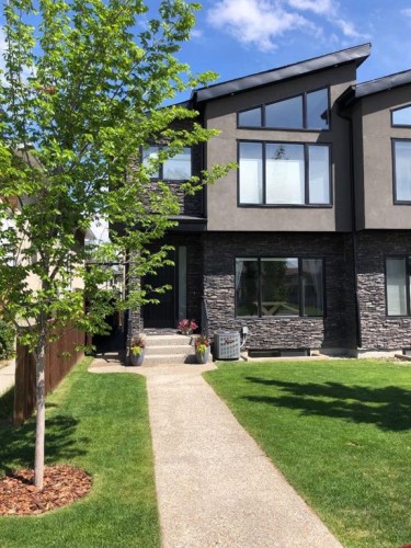1126 40 Street Sw, Calgary, AB - Outdoor