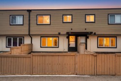66-3809 45 Street SW Calgary, AB T3E 3H4