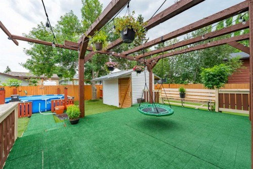 80 Taylor Way Se, Airdrie, AB - Outdoor With Exterior