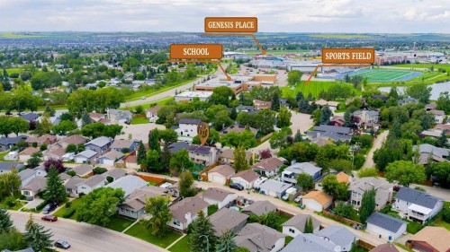 80 Taylor Way Se, Airdrie, AB - Outdoor With View