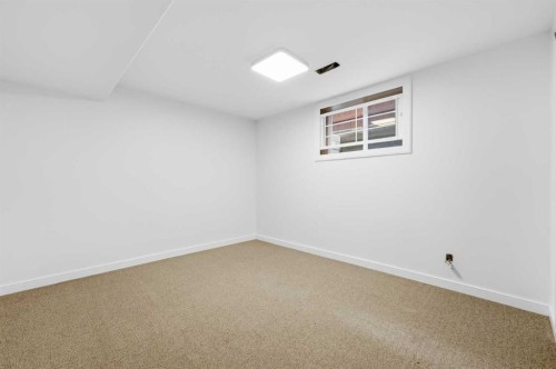 11 Beddington Green Ne, Calgary, AB - Indoor Photo Showing Other Room
