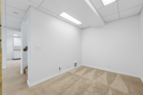 11 Beddington Green Ne, Calgary, AB - Indoor Photo Showing Other Room