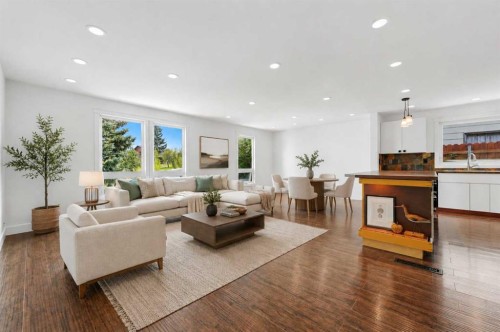 11 Beddington Green Ne, Calgary, AB - Indoor Photo Showing Living Room