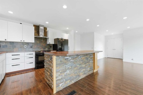11 Beddington Green Ne, Calgary, AB - Indoor Photo Showing Kitchen With Upgraded Kitchen