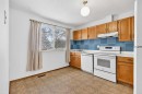 1502 Ranchlands Way Nw, Calgary, AB  - Indoor Photo Showing Kitchen 