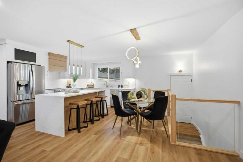 9407 Allison Drive Se, Calgary, AB - Indoor Photo Showing Other Room