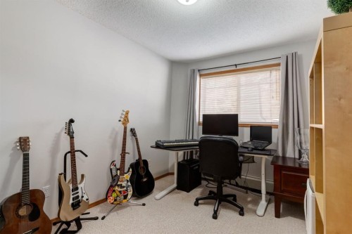 101-11 Somervale View Sw, Calgary, AB - Indoor Photo Showing Office