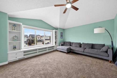 64 Panton Link Nw, Calgary, AB - Indoor Photo Showing Living Room