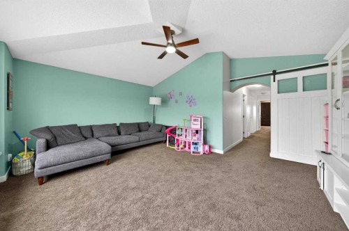 64 Panton Link Nw, Calgary, AB - Indoor