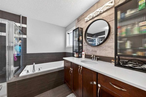 64 Panton Link Nw, Calgary, AB - Indoor Photo Showing Bathroom