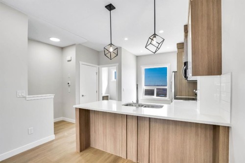 304 Red Sky Villas Ne, Calgary, AB - Indoor