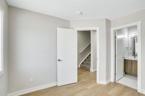 304 Red Sky Villas Ne, Calgary, AB - Indoor Photo Showing Other Room