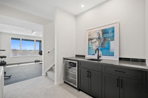 66 Savoy Landing Se, Calgary, AB - Indoor