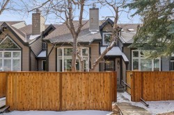 38-12625 24 Street SW Calgary, AB T2W 4B1