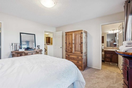 15008 Prestwick Boulevard Se, Calgary, AB - Indoor Photo Showing Bedroom