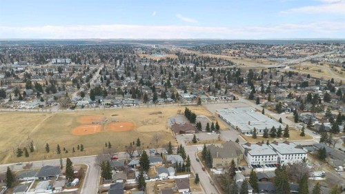 4823 Waverley Drive Sw, Calgary, AB - Outdoor With View