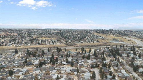 4823 Waverley Drive Sw, Calgary, AB - Outdoor With View