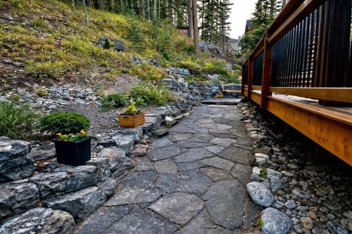 997 Wilson Way, Canmore, AB - Outdoor