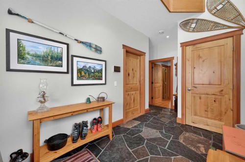 997 Wilson Way, Canmore, AB - Indoor Photo Showing Other Room