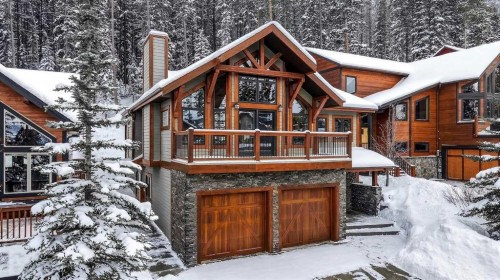 997 Wilson Way, Canmore, AB - Outdoor