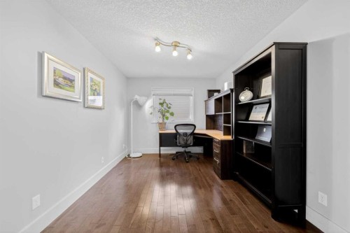46 Discovery Ridge Road Sw, Calgary, AB - Indoor