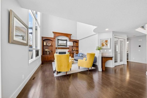 46 Discovery Ridge Road Sw, Calgary, AB - Indoor Photo Showing Other Room