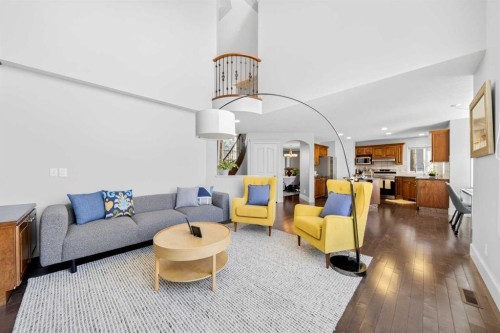 46 Discovery Ridge Road Sw, Calgary, AB - Indoor Photo Showing Living Room