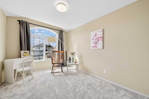 46 Discovery Ridge Road Sw, Calgary, AB - Indoor Photo Showing Other Room