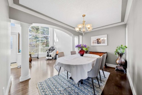 46 Discovery Ridge Road Sw, Calgary, AB - Indoor Photo Showing Dining Room