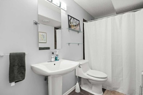 78 Cresthaven View Sw, Calgary, AB 