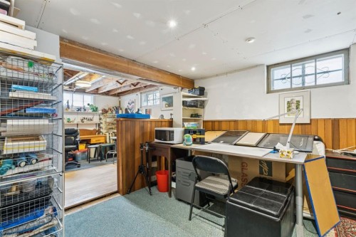 2363 23 Street Nw, Calgary, AB - Indoor