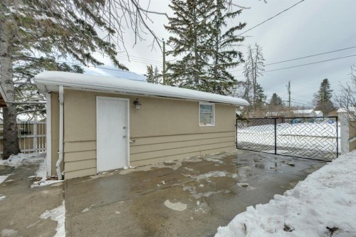 2363 23 Street Nw, Calgary, AB - Outdoor With Exterior