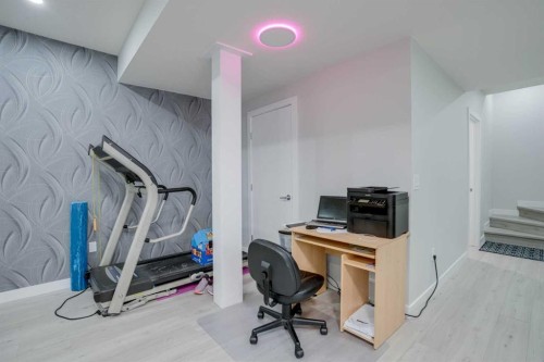 673 Corner Meadows Way Ne, Calgary, AB - Indoor