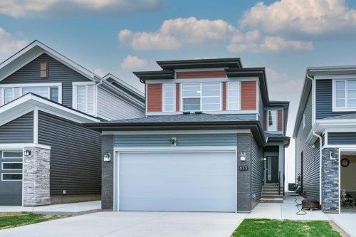 673 Corner Meadows Way Ne, Calgary, AB - Outdoor With Facade