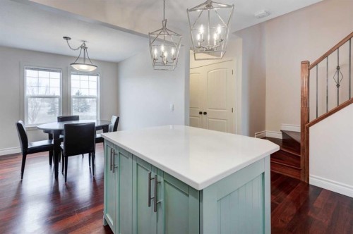 14 Everridge Common Sw, Calgary, AB - Indoor Photo Showing Dining Room